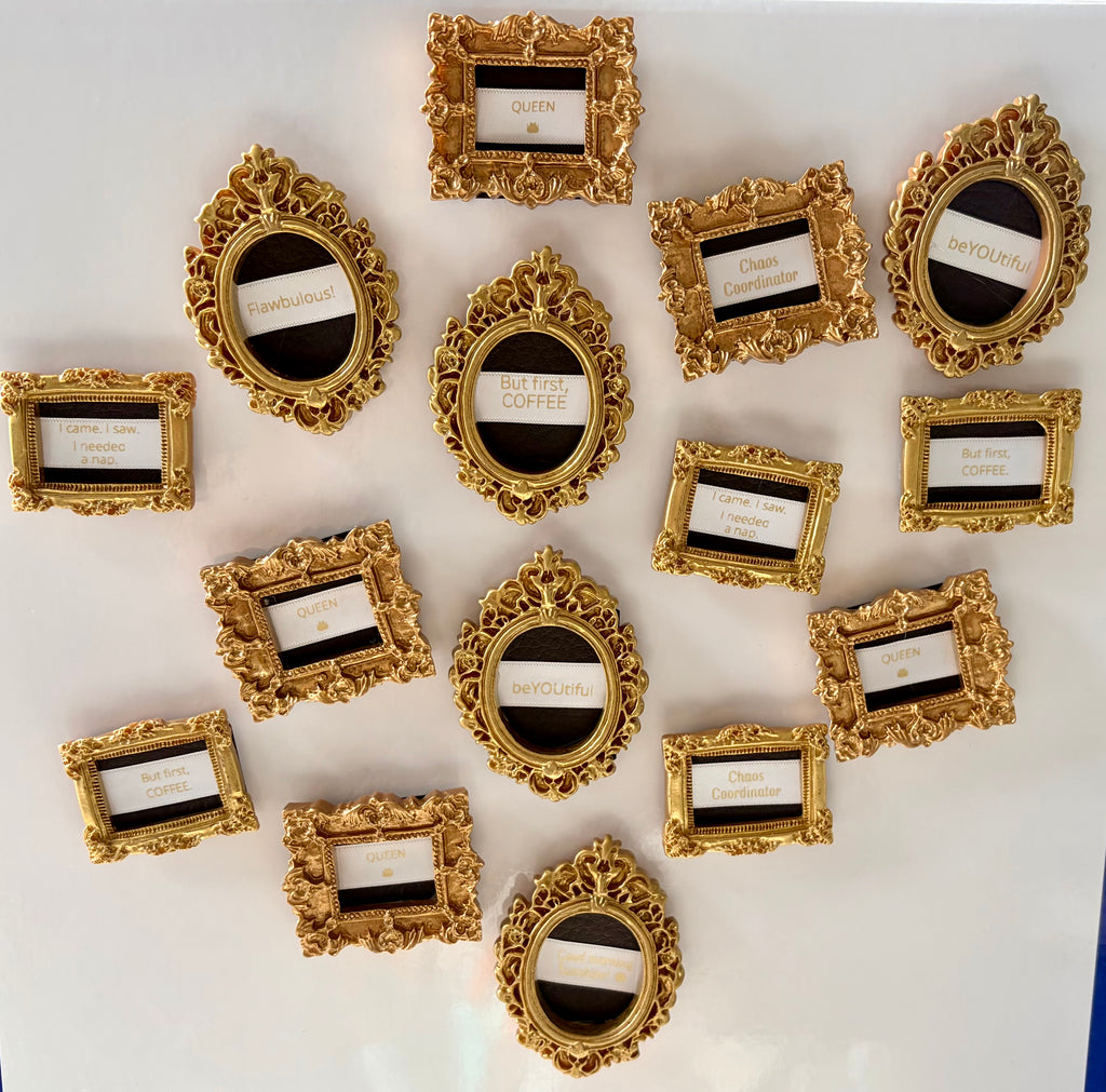 Ribbon wisdom in a gold frame